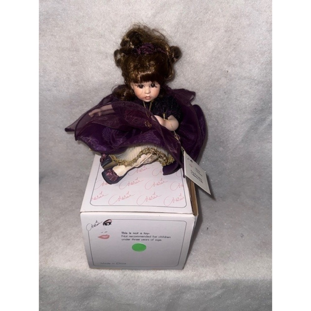 Marie Osmond Tiny Tots Doll Fine‎ Porcelain Collector Amaya